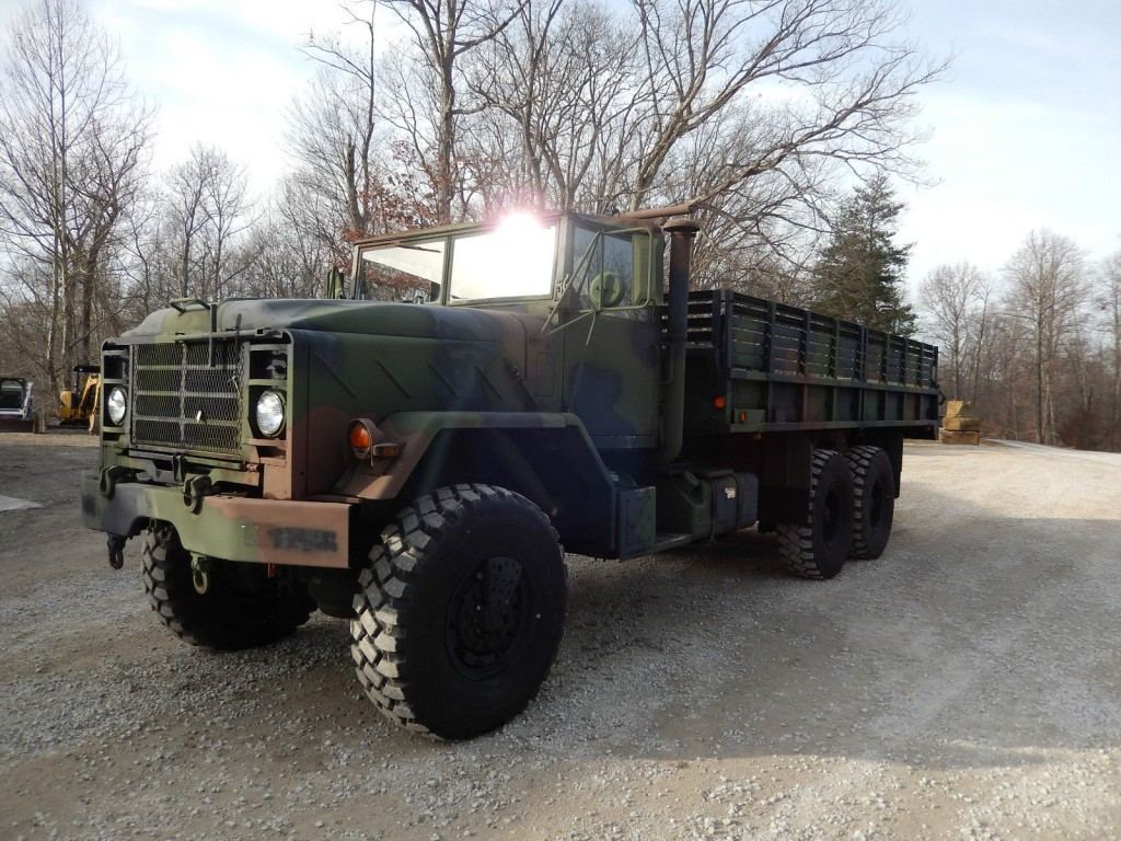 1990 M927A2 Military Cargo 20″ Truck AM General