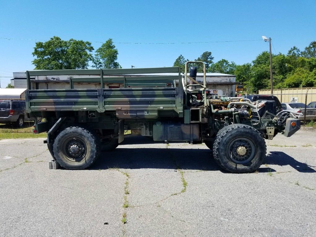 AM General LMTV Chassis, no cab