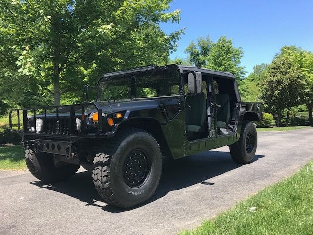 Customized 1987 AM General Humvee military