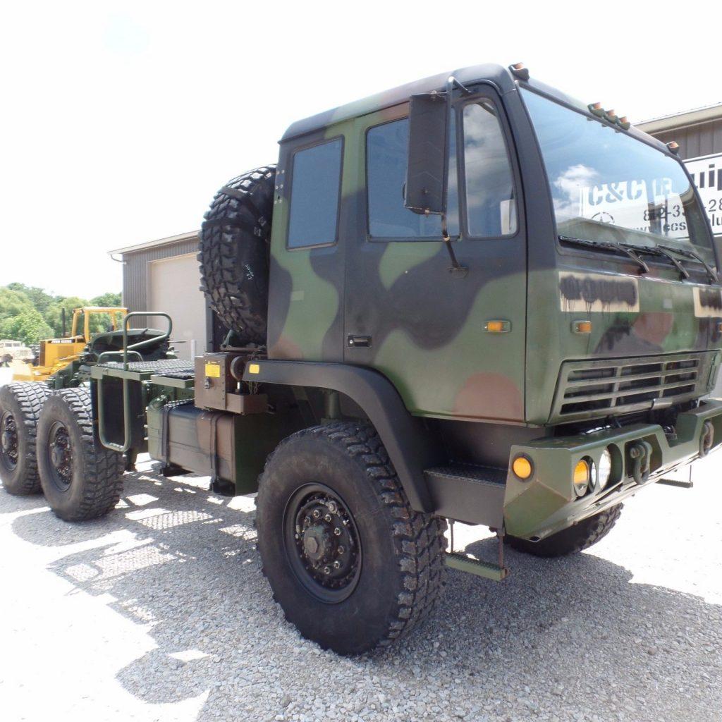 Semi truck 1998 MTV M1088 military