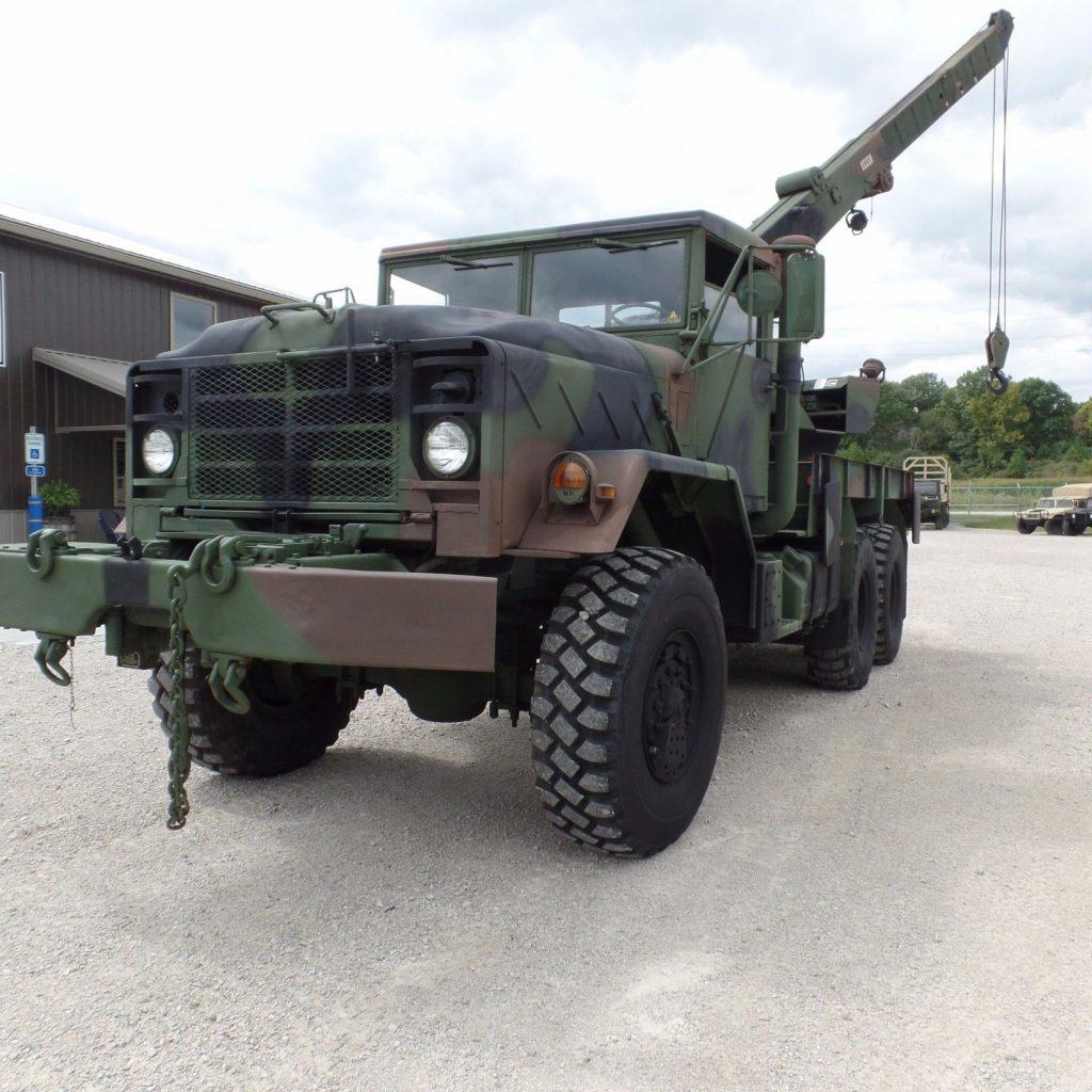 all works 1990 AM General M936A2 Military Wrecker