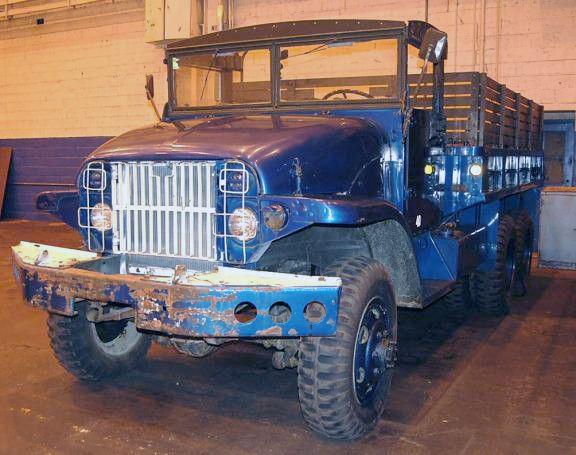 needs tune up 1952 GMC military truck