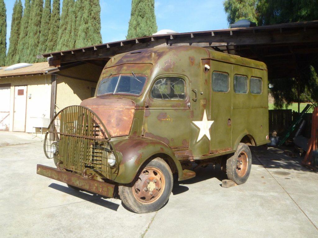 rare 1941 GMC COE military radio truck