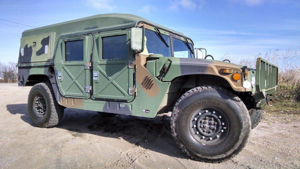 former army vehicle 1990 AM General Humvee military