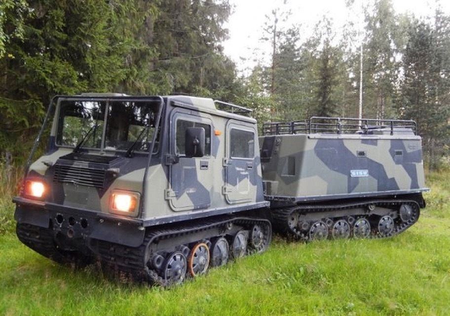 extremely dependable 1988 Sisu Nasu Na140 Tracked Amphibious Personnel Carrier military