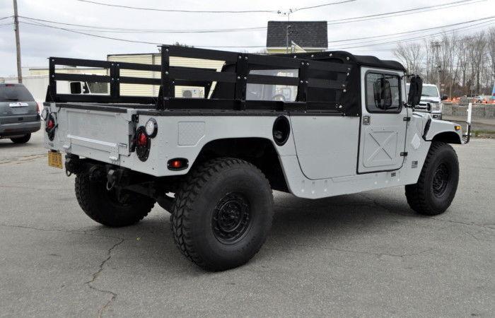 fully loaded 1987 AM General Humvee Hummer military