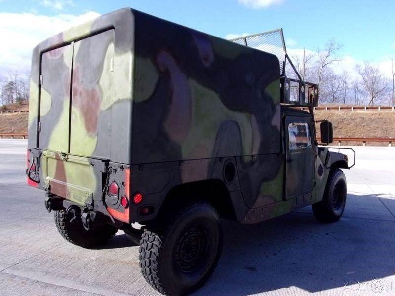 low miles 1989 AM General Hummer M998 military