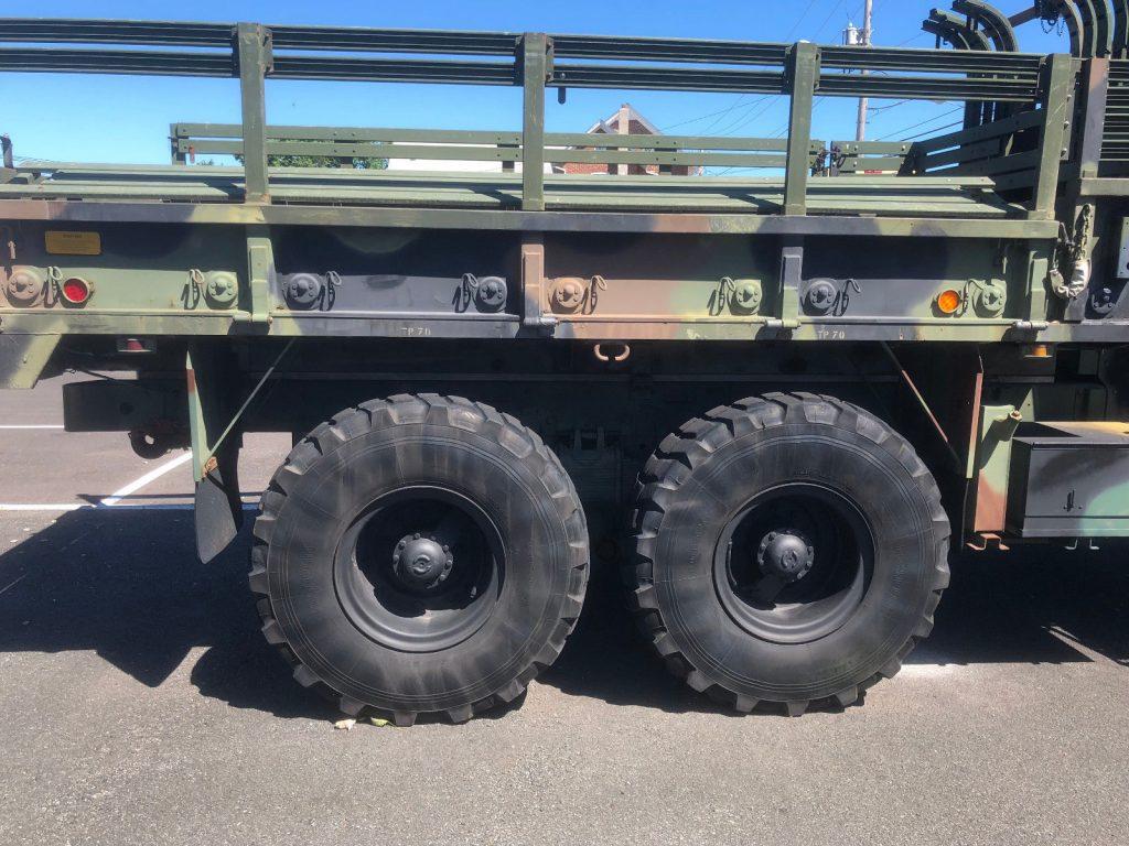 low miles 1991 BMY M925 A2 5 ton Military Truck Troop carier