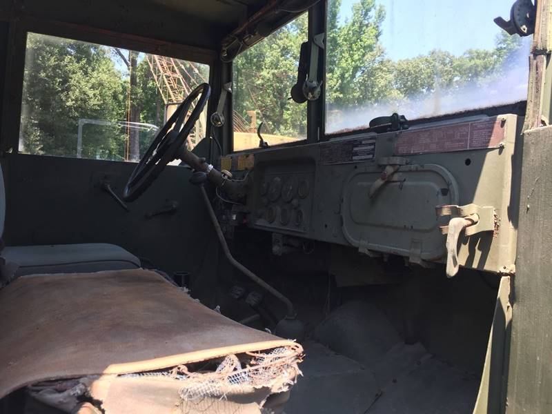 low miles 1973 AM General M36a2 Army Dump Truck 6×6