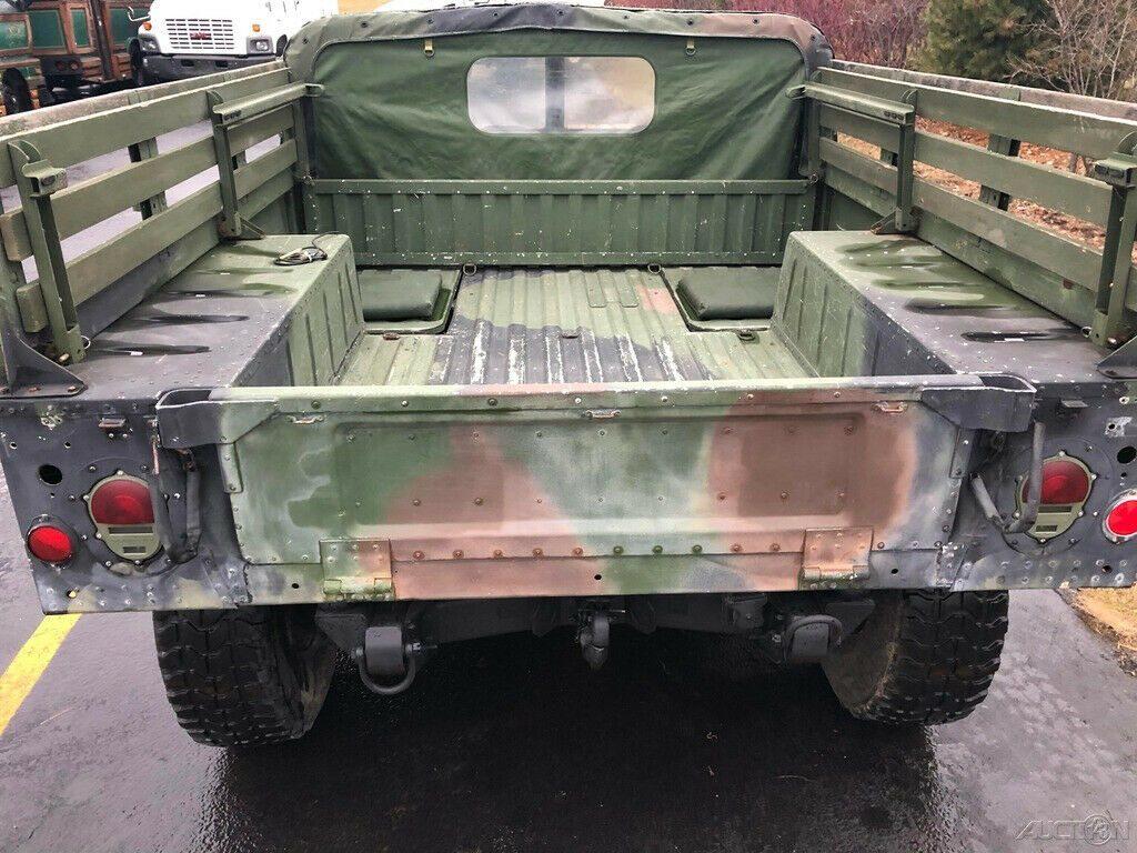 low mileage 1998 Hummer Hmmwv M998 military