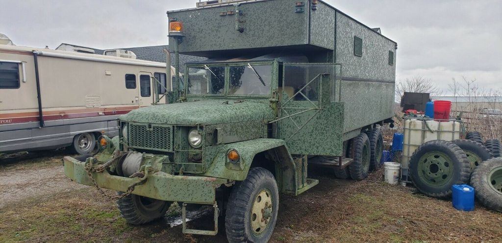 tons of extras 1968 Kaiser Military