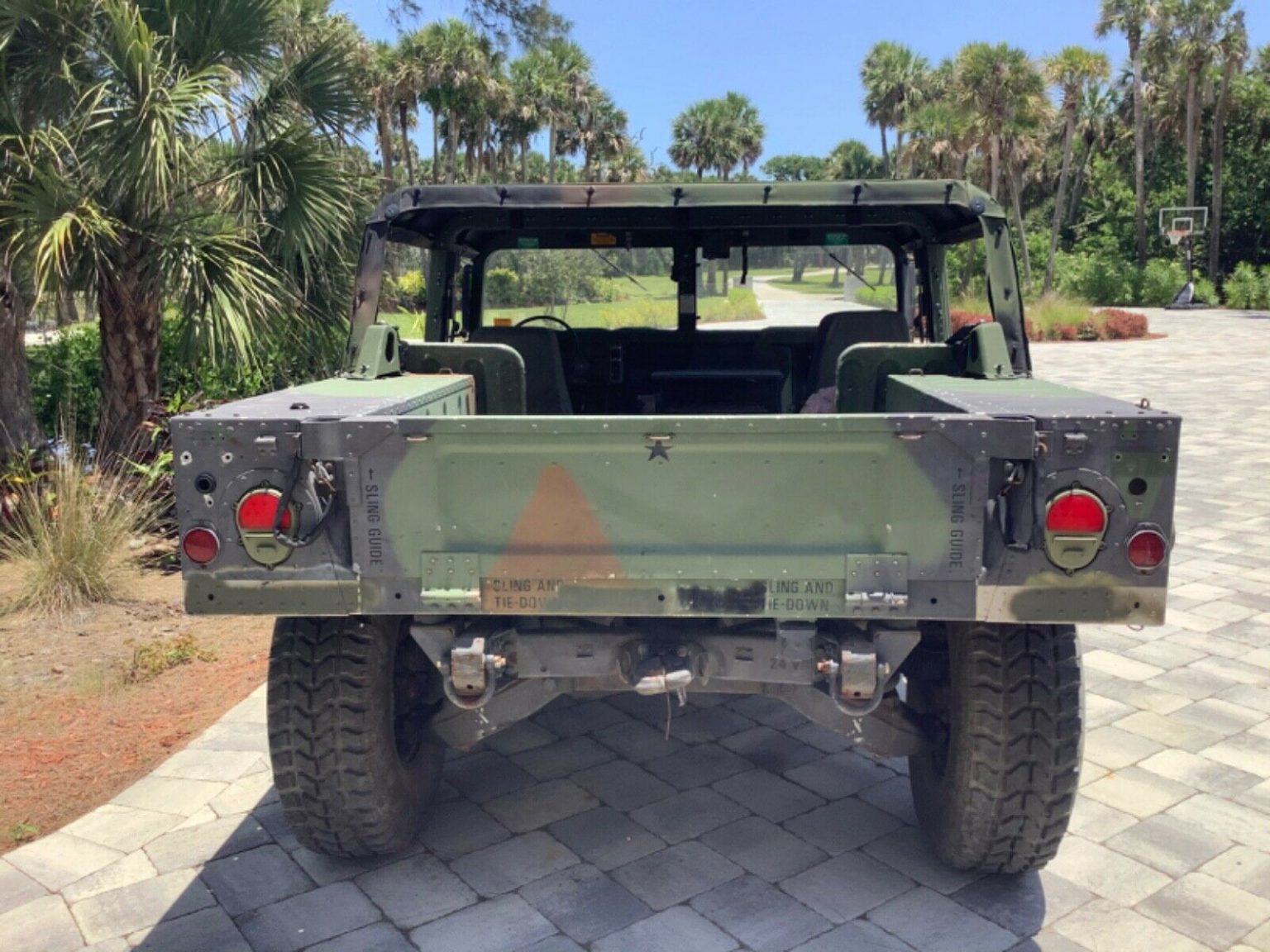 HMMWV m998