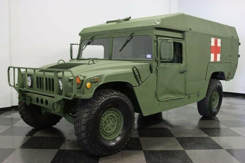 well serviced 1989 AM General M998 Humvee military