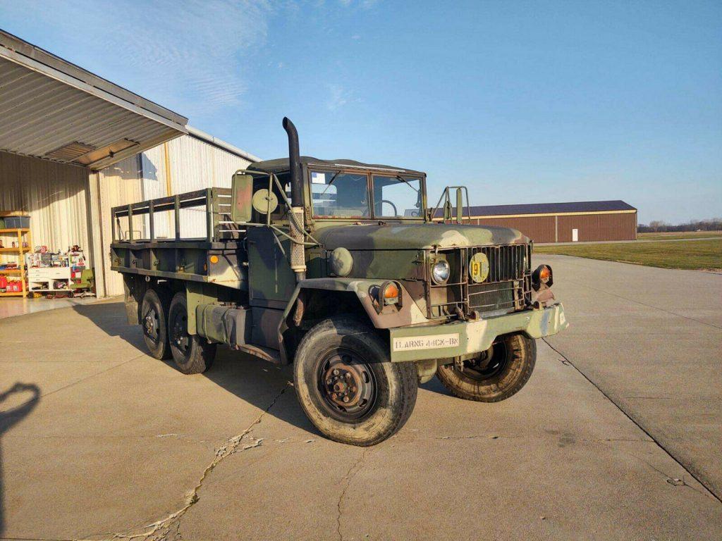 low miles 1970 Kaiser M35A2 Deuce and a Half military