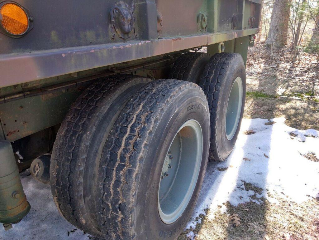 1984 AM General M915a1 Conversion military [Converted to Cargo Truck with Deuce Bed]