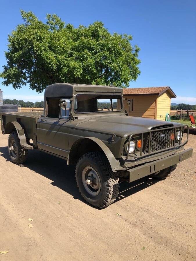 1967 Jeep m715