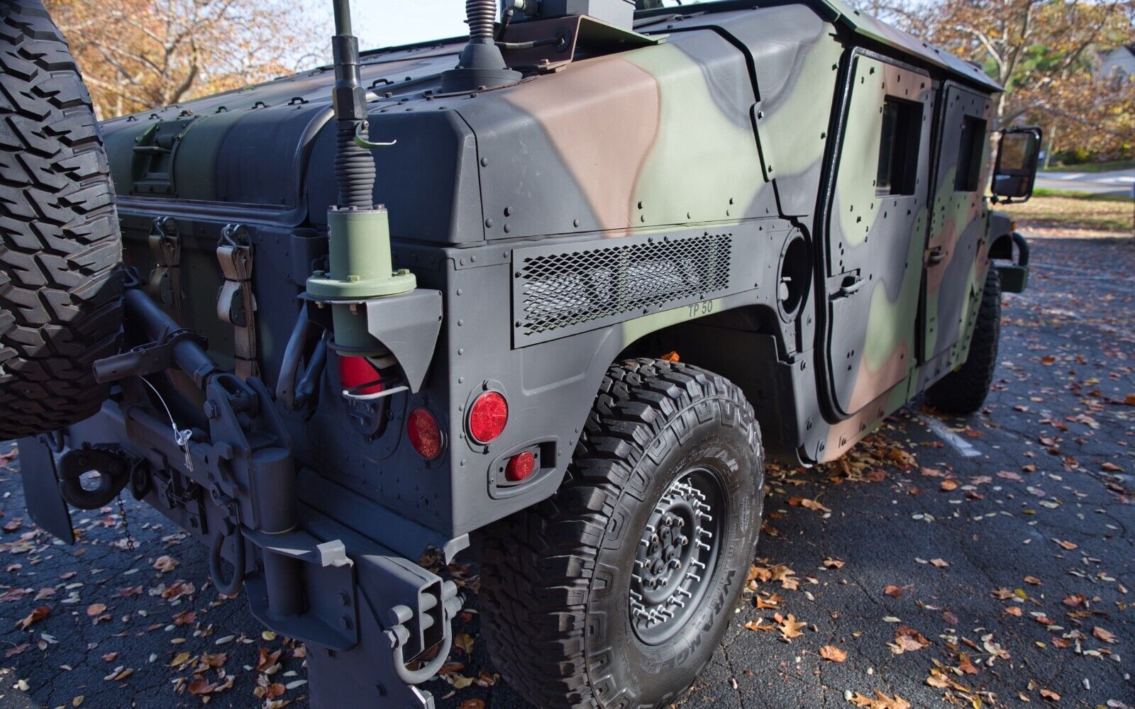 1999 AM General M1151a1 Hmmwv humvee Full Up Armored New Issue 1999-am-general-m1151a1-hmmwv-humvee-full-up-armored-new-issue