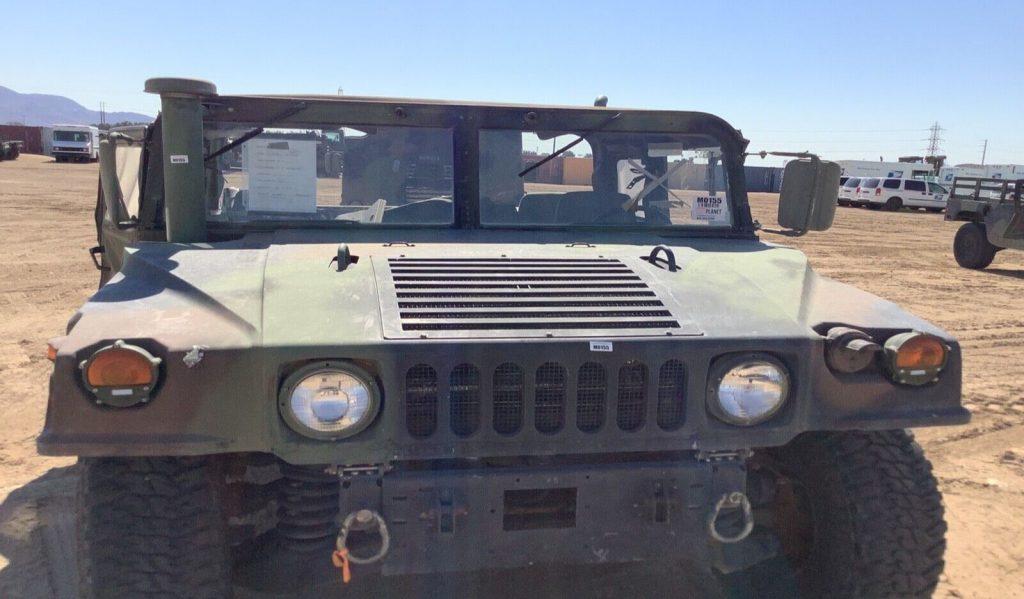 1999 Hummer HMMW 1123 WITH OVER Drive 2200 Miles