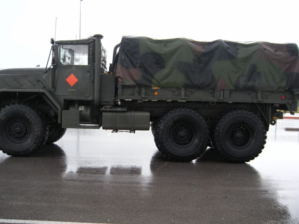1984 AM General M923a2 5 Ton Troop Carrier