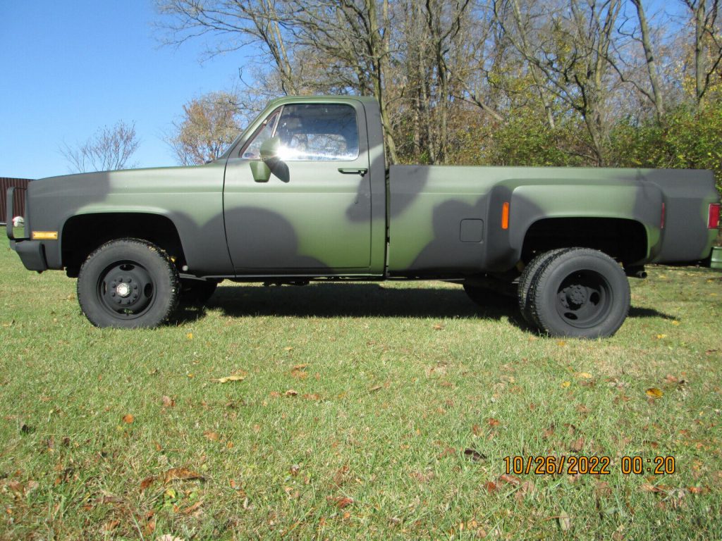 1984 Chevrolet cucv 1008 Military Truck