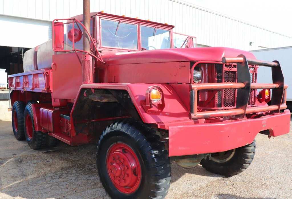 1975 Kaiser Jeep M818 5 Ton 6×6 Military Truck with 2 x 600gal Aluminum Tanks
