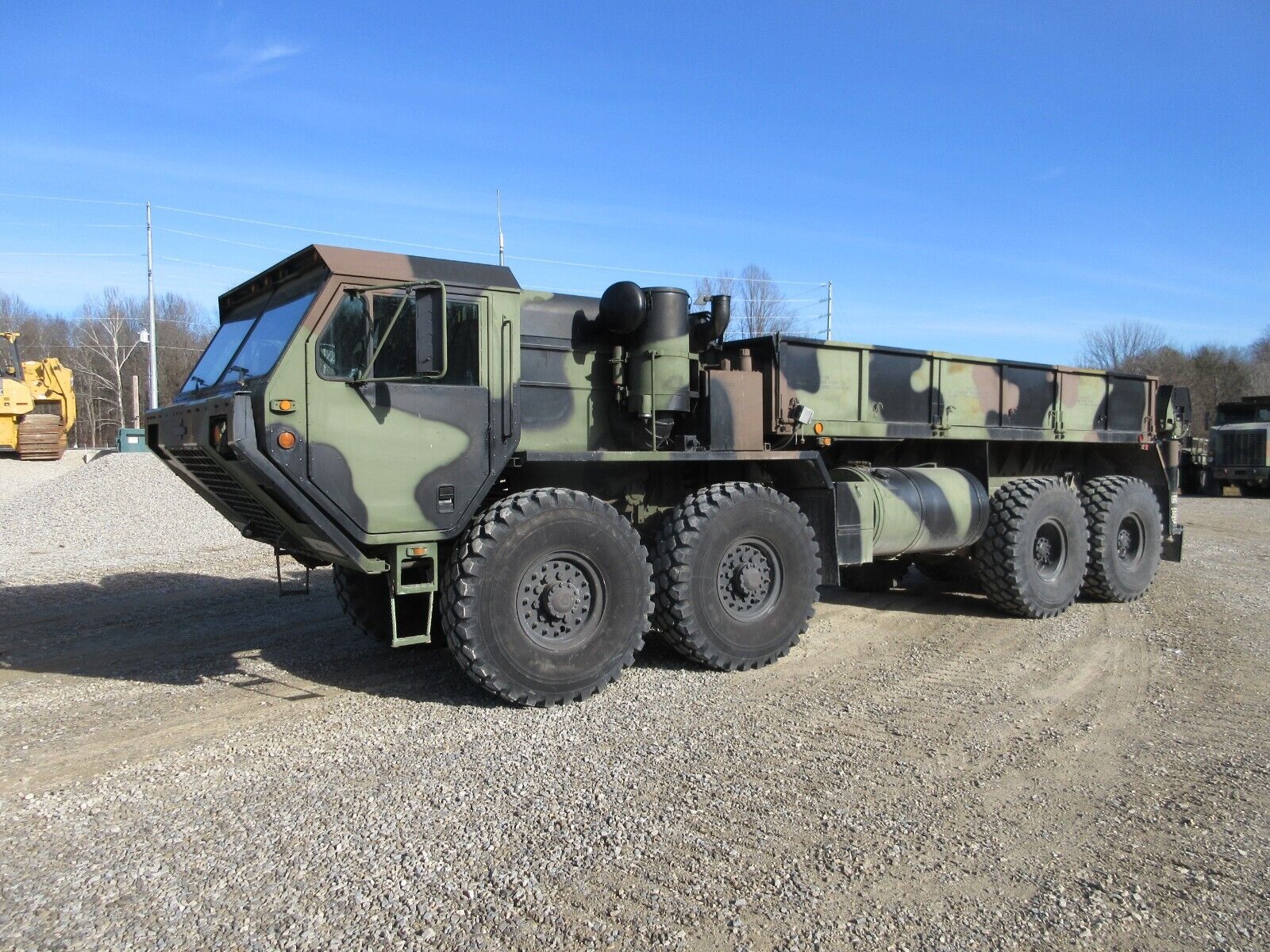 1984 Oshkosh M977 8×8 Military Hemtt Crane Truck flat bed Off/on Road