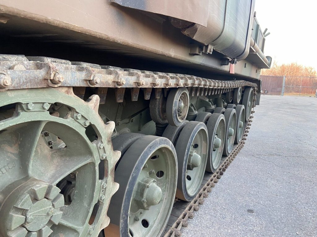 Fv432 MK2 Diesel APC Military Tracked