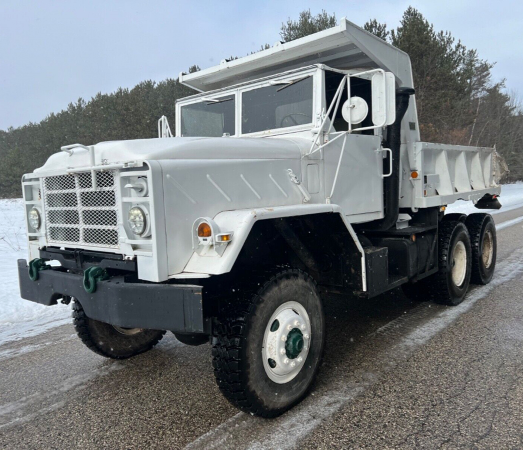 DUMP Truck M929 6×6 5 ton Am General Military OfF Road