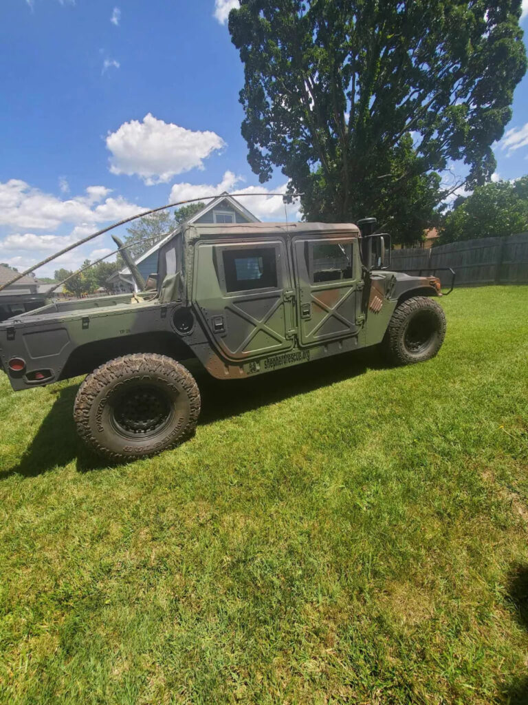 1993 Hmmwv Humvee Military Vehicle