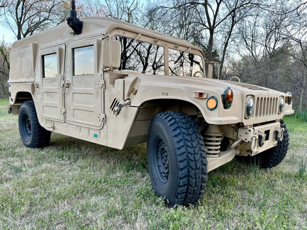 2004 Hmmwv, Humvee Am General 1097a2 6.5 NON Turbo 4 Speed Trans w/OD