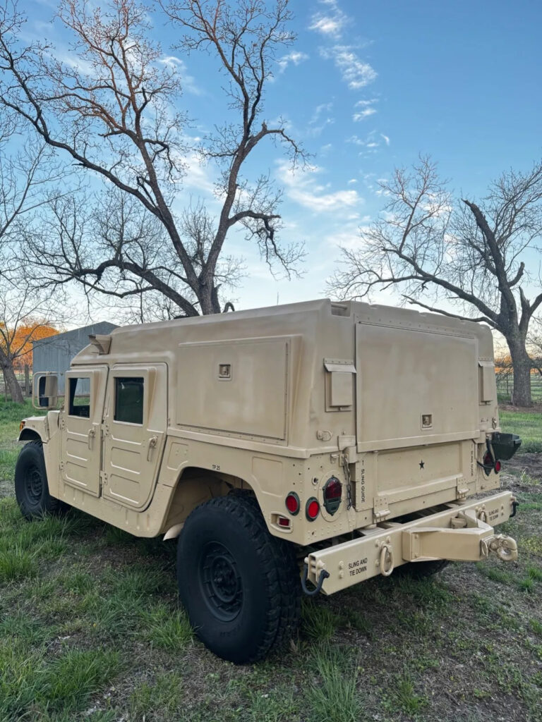 2004 Hmmwv, Humvee Am General 1097a2 6.5 NON Turbo 4 Speed Trans w/OD