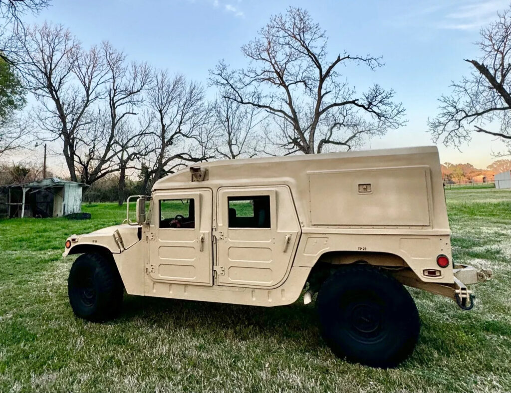 2004 Hmmwv, Humvee Am General 1097a2 6.5 NON Turbo 4 Speed Trans w/OD