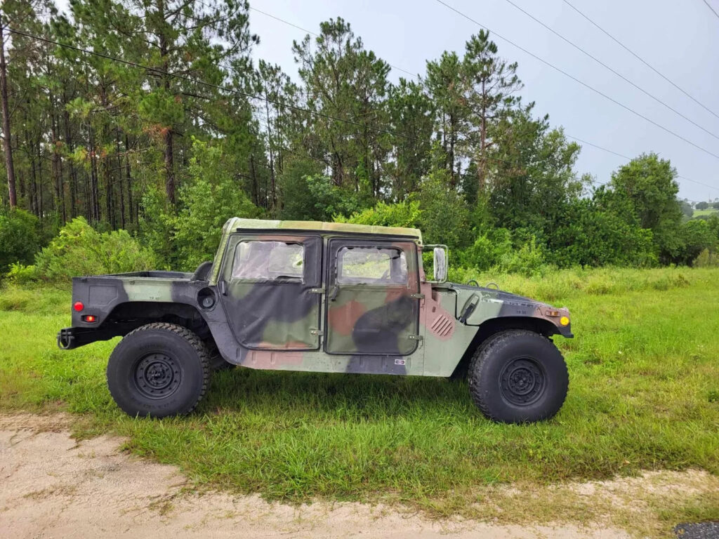 2010 1097r1 3 Speed Hmmwv Humvee Military Vehicle