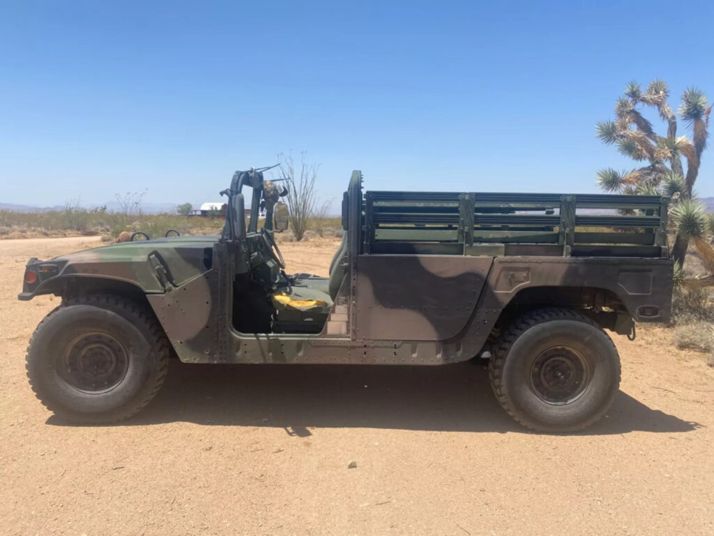 Humvee Military Vehicle, 2008, Hmmwv