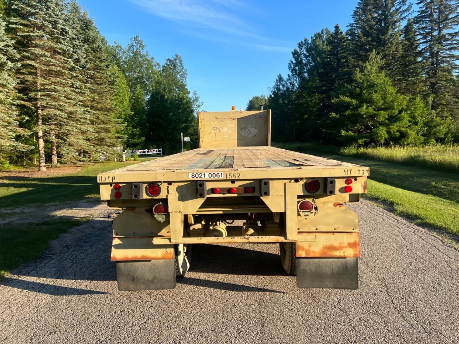 1992 Freightliner M915a2 Semi Tractor with M871 30’ Flatbed Trailer – Diesel