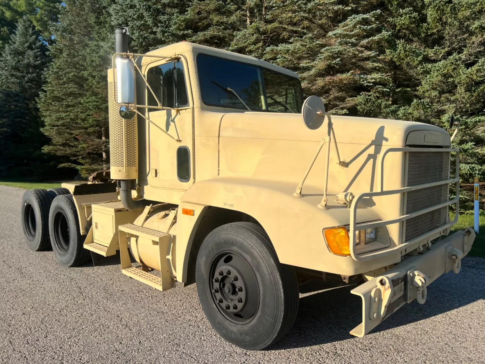 1992 Freightliner M915a2 Semi Tractor with M871 30’ Flatbed Trailer – Diesel