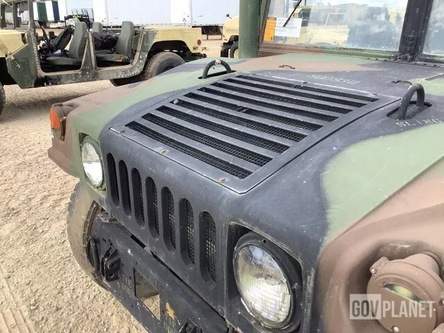 2005 Am General M1097a2 Hmmwv 4 Doors Hard Top W/truck