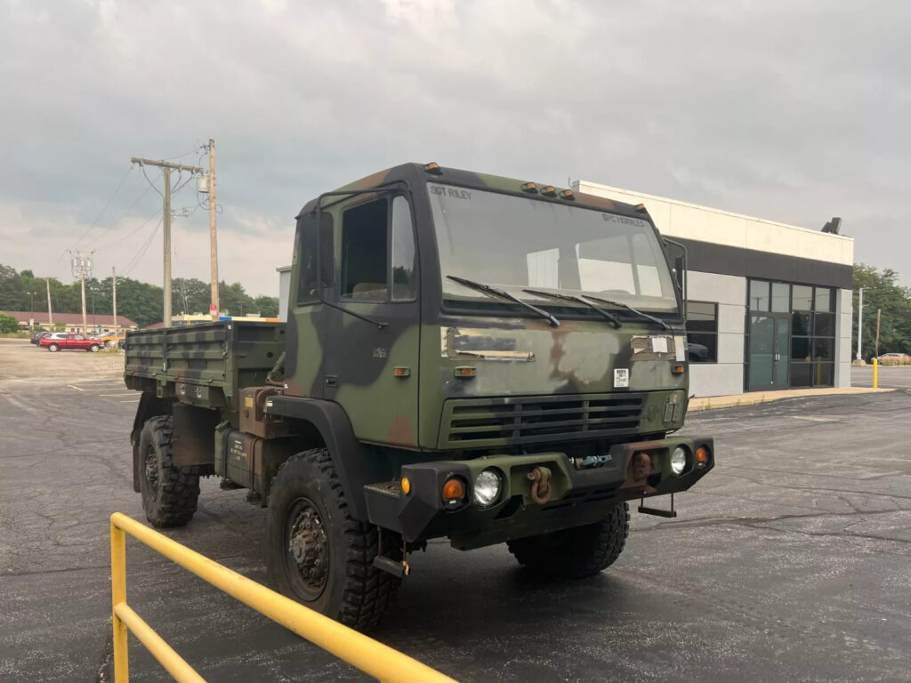 1998 Stewart and Stevenson LMTV M1078 Cargo Truck