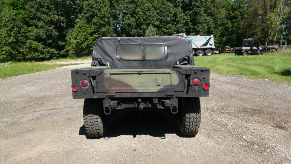 2002 Am General M1123 Humvee