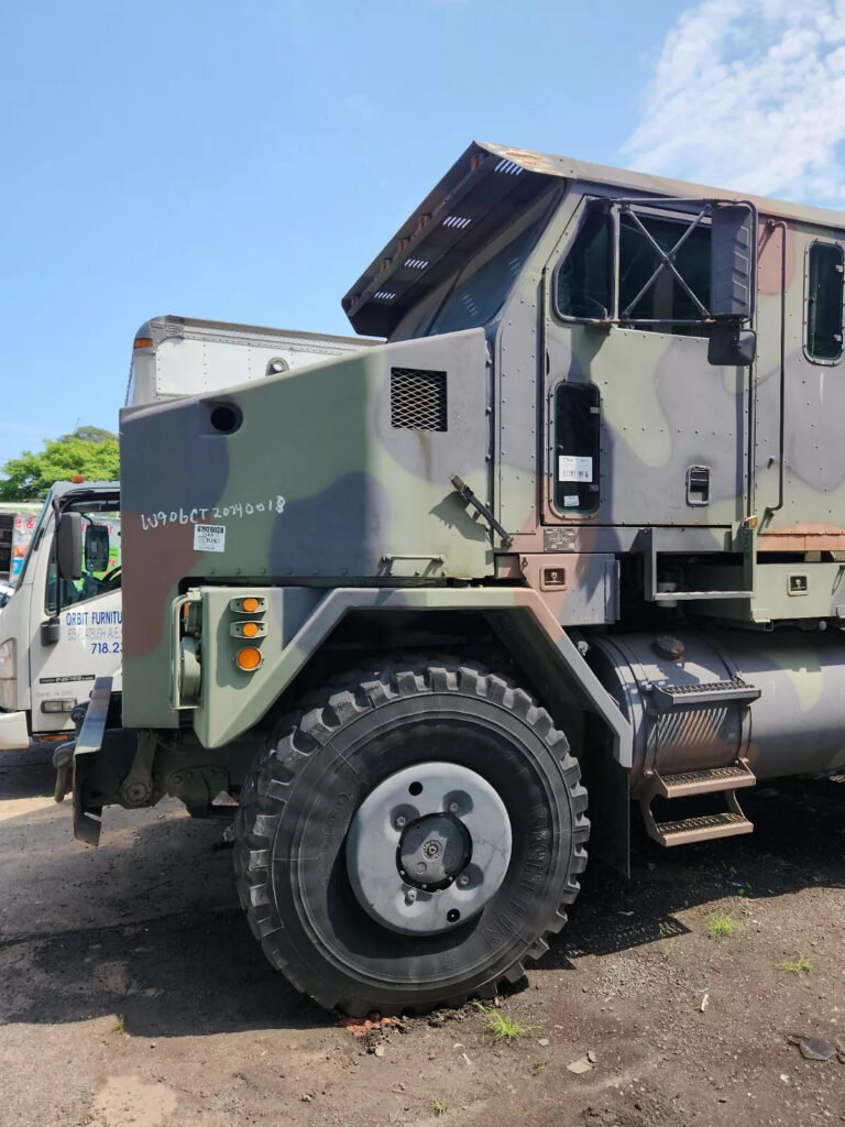 1994 Oshkosh M 1070 HET Excellent Condition