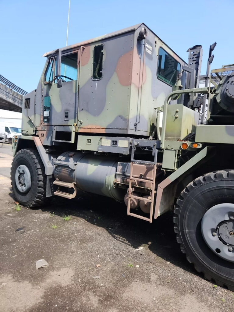 1994 Oshkosh M 1070 HET Excellent Condition