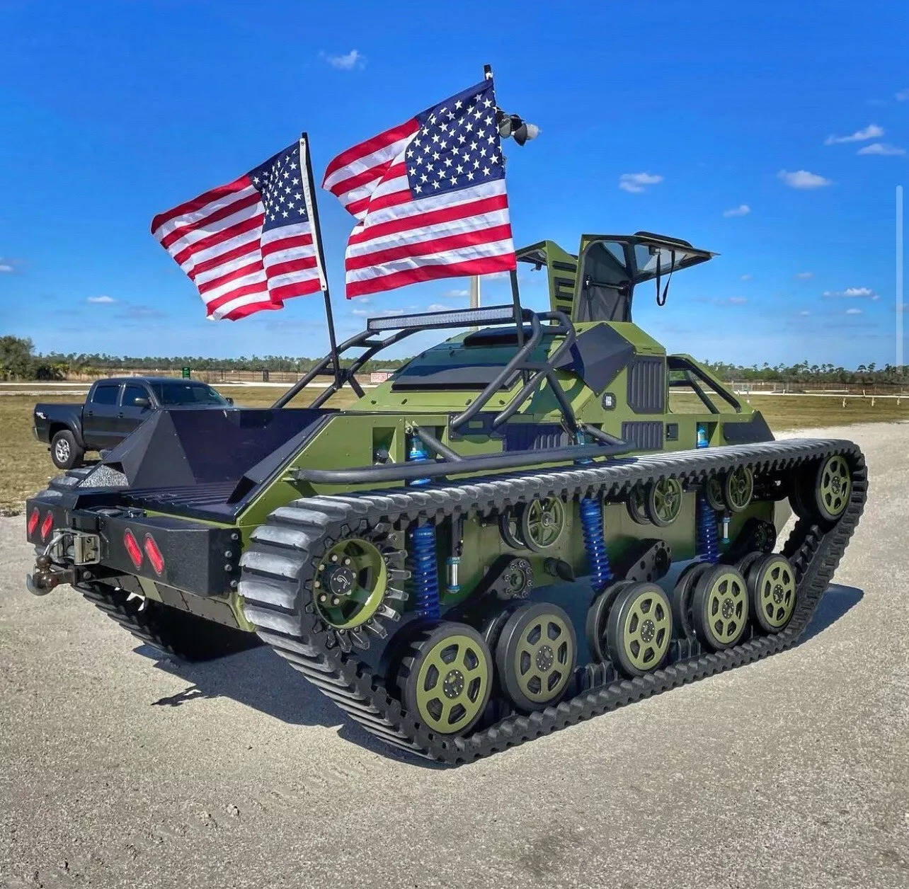 Tank Ripsaw Engine Fast and Furious Ripsaw Tank- Duramax Diesel Powered Howe Technologies ...