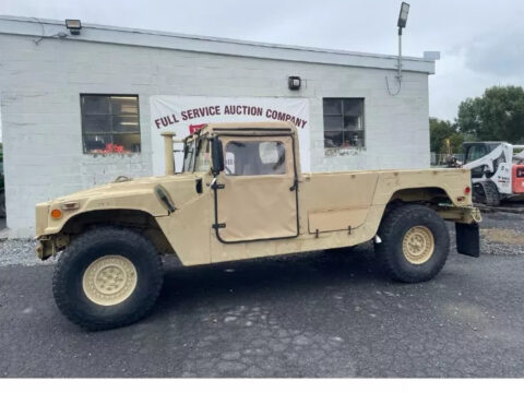 Military Hmmwv M1113 6.5 Turbo Diesel 4&#215;4-Road Legal and Inspected for sale