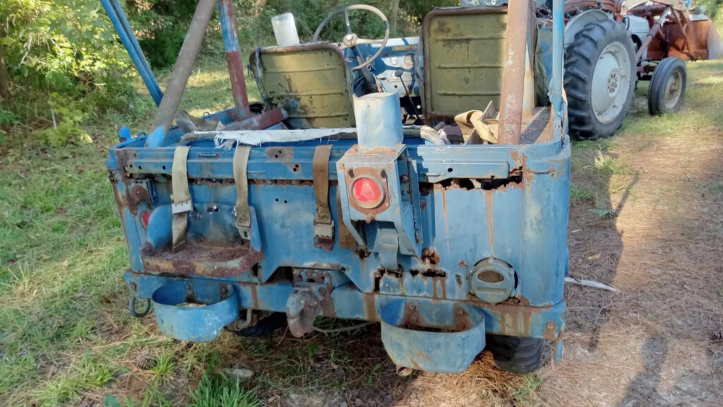 Original 1962 USMC M38a1 Radio Jeep