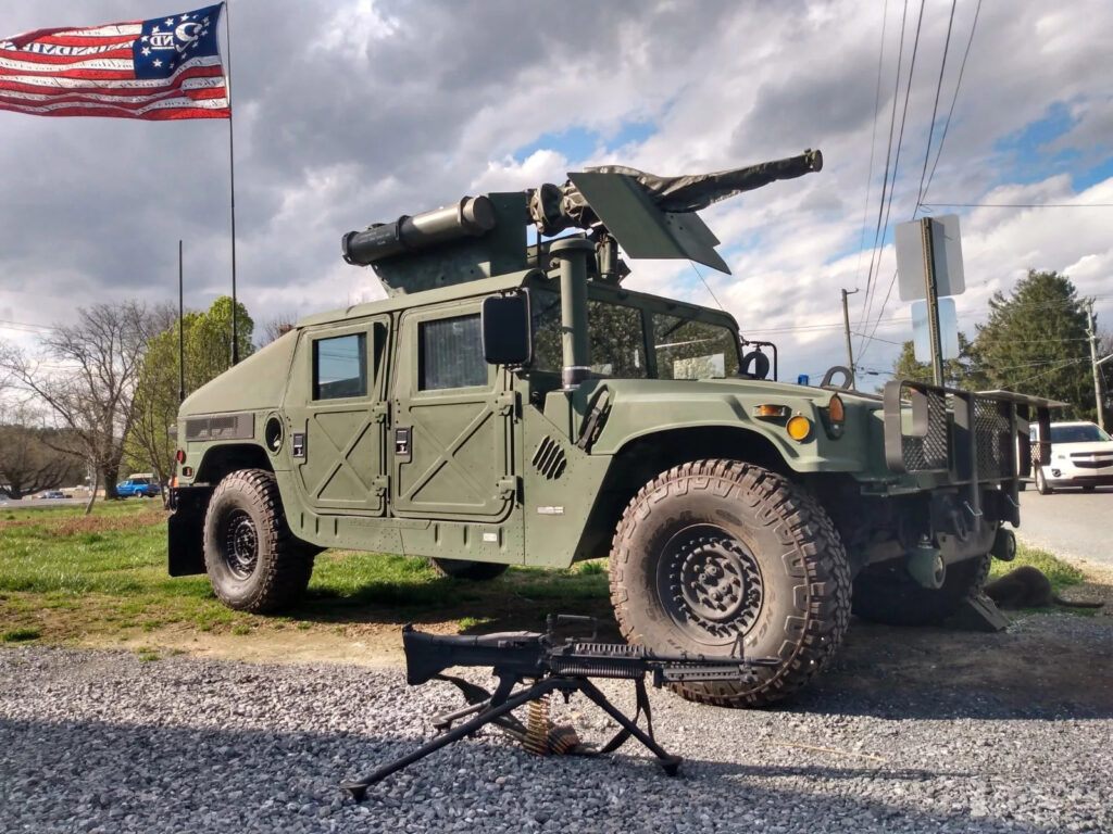 1994 Humvee M998 6.2 Slant Back Diesel W/turret & Sim fire 50 Cal.+extras Titled