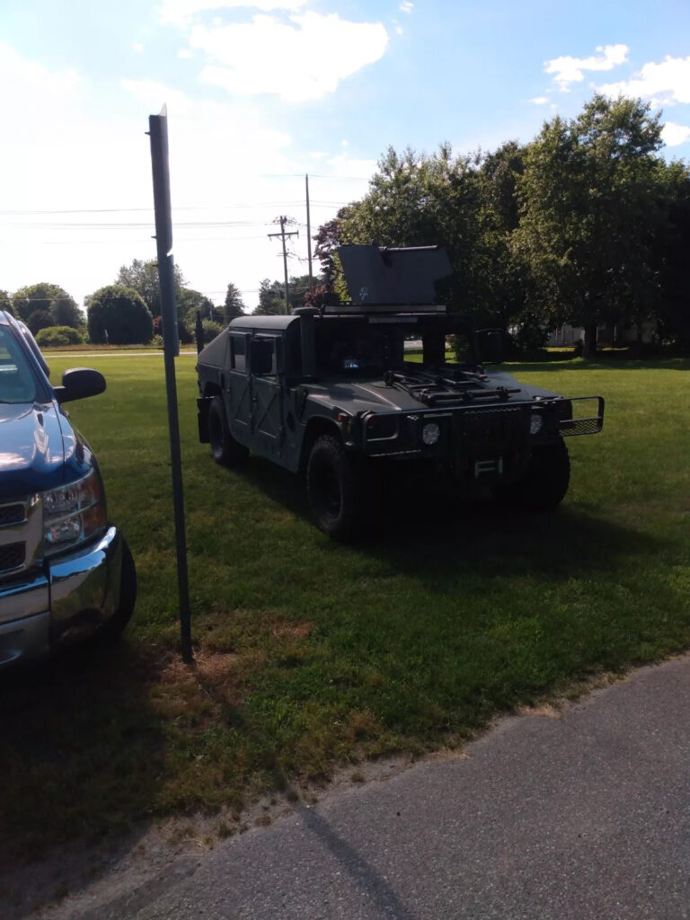 1994 Humvee M998 6.2 Slant Back Diesel W/turret & Sim fire 50 Cal.+extras Titled