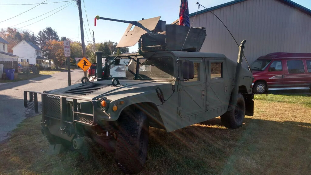 1994 Humvee M998 6.2 Slant Back Diesel W/turret & Sim fire 50 Cal.+extras Titled