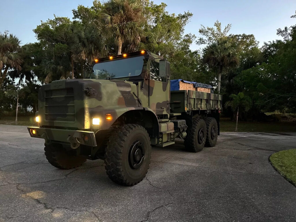 2002 Oshkosh Mk25a1 MTVR Military 6X6 Truck 7 ToN Turbo Diesel Only 8,800 Miles