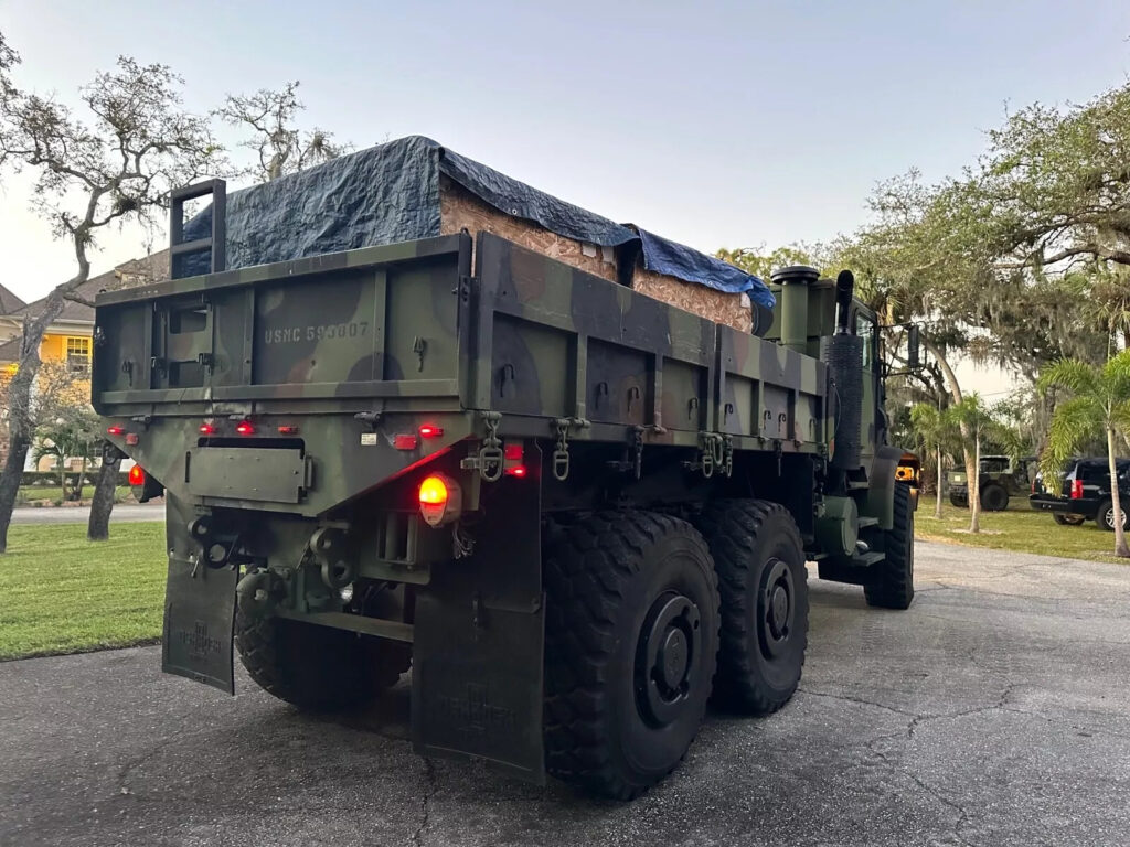 2002 Oshkosh Mk25a1 MTVR Military 6X6 Truck 7 ToN Turbo Diesel Only 8,800 Miles