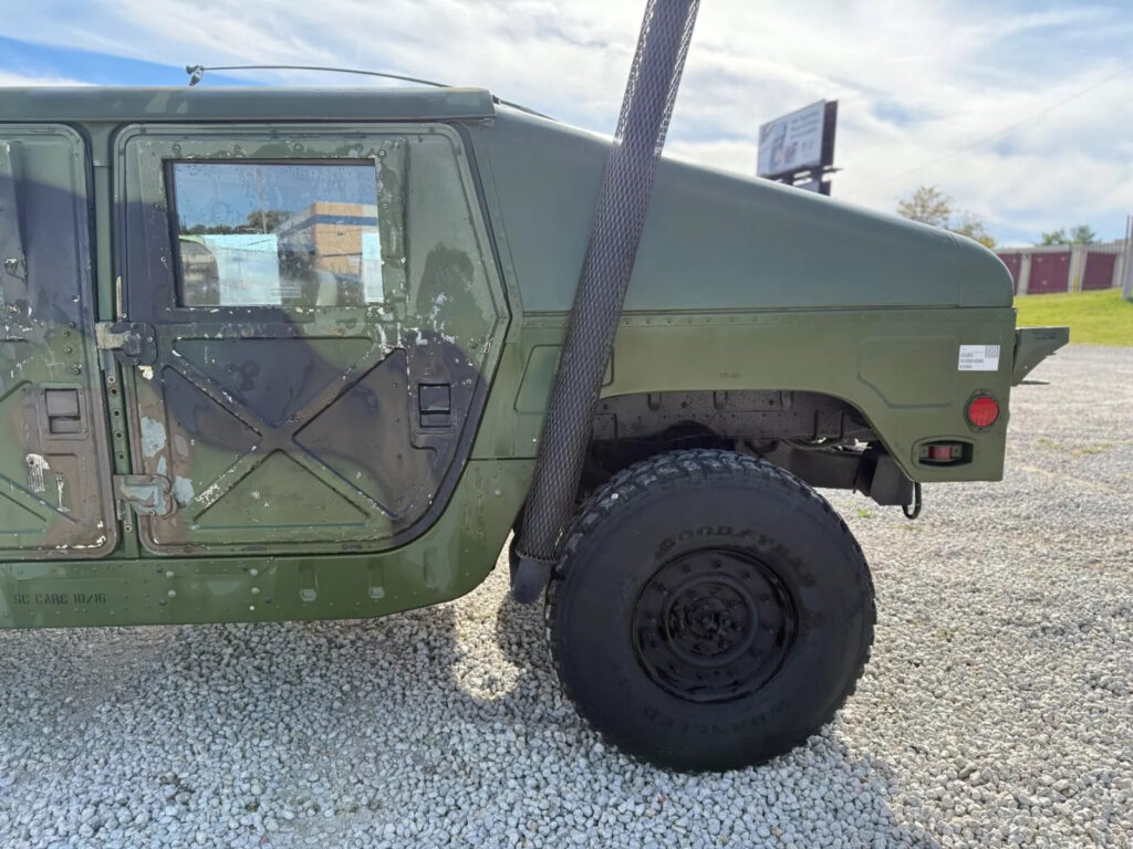 2003 Am General M1045a2 Hmmwv 4 Door HARD ToP W/ Slant BACK 1465 Miles